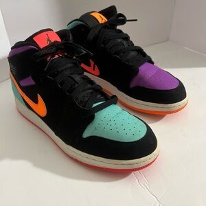 IAir Jordan 1 Mid GS Candy  Size 7 youth Unisex